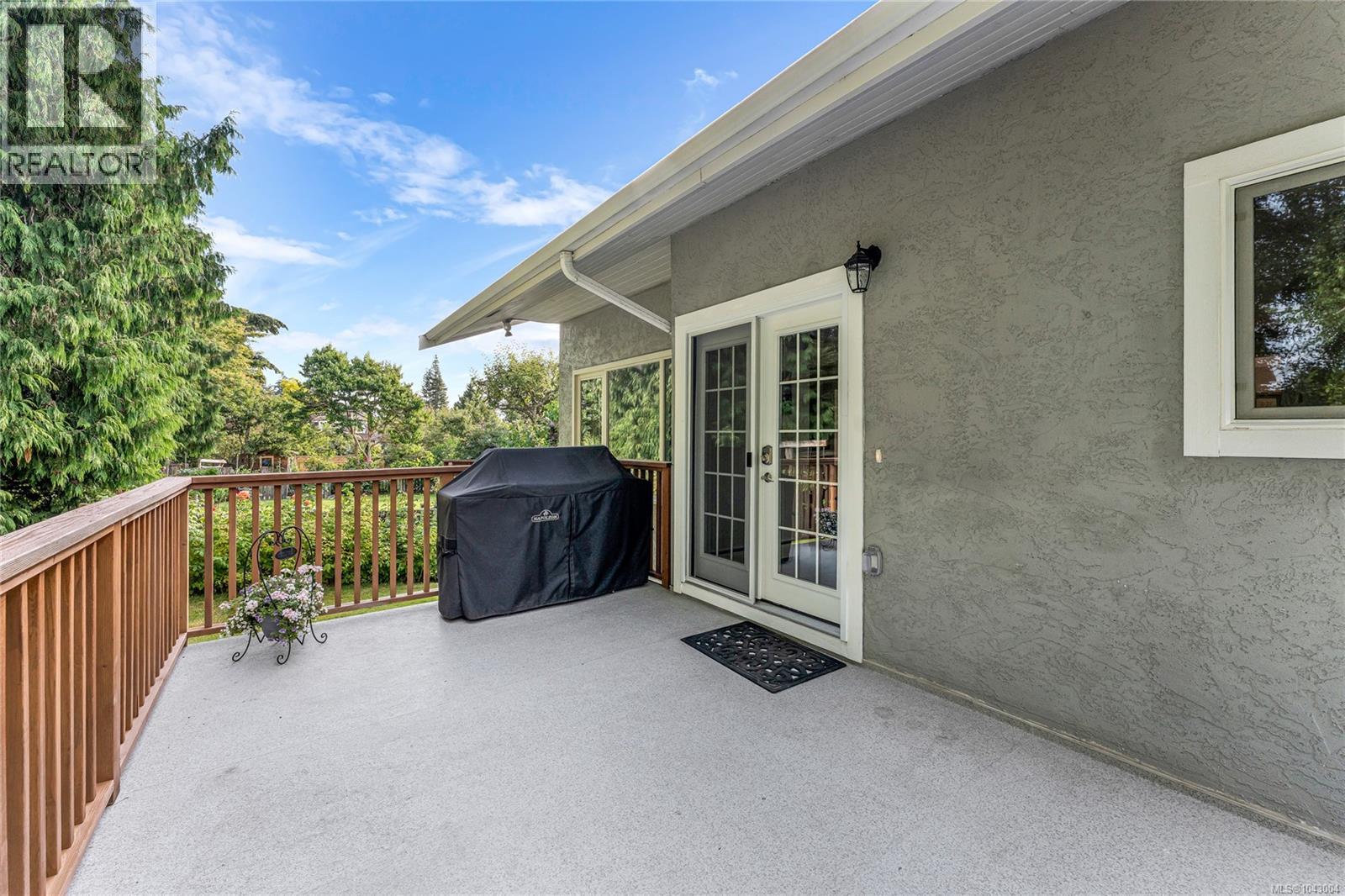 4052 Ebony Pl — photo 50