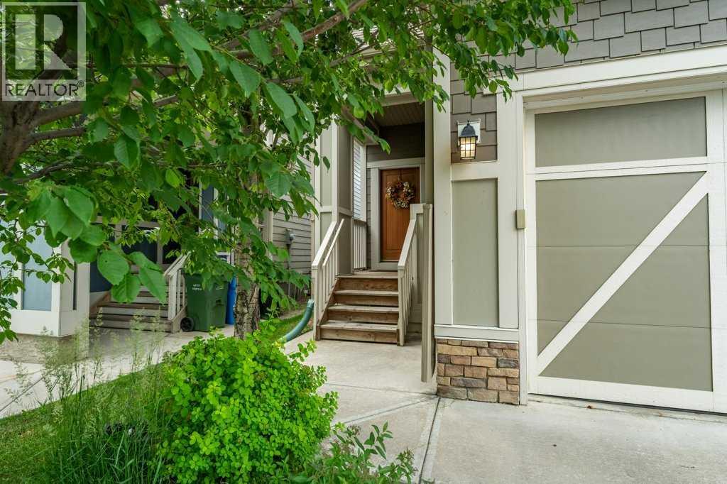 13 Mahogany Terrace Se, Calgary, Alberta  T3M 0R5 - Photo 2 - A2319209