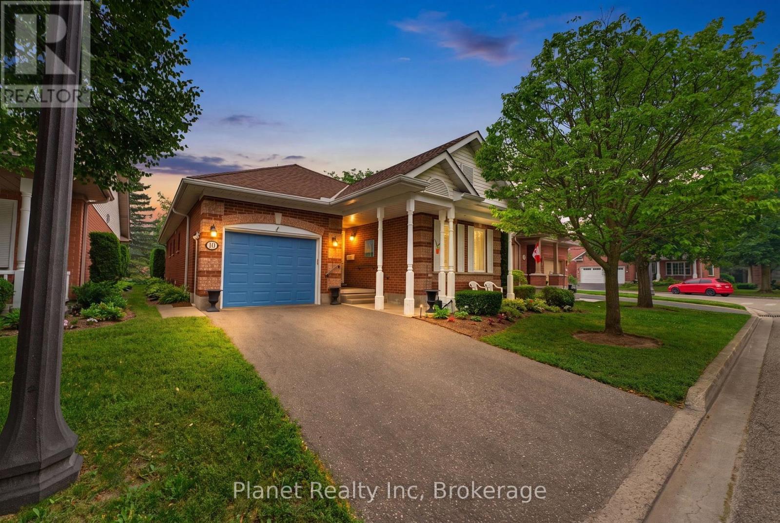 10 WHITE PINE WAY WALK, Guelph, Ontario