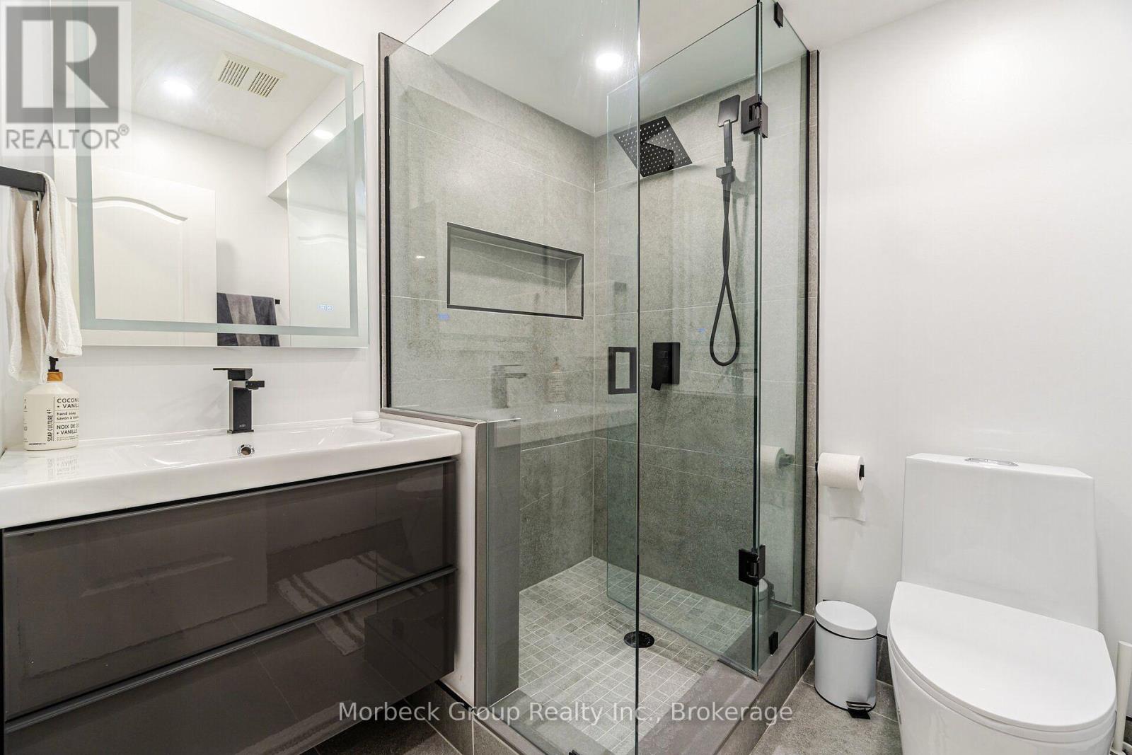 24 - 1100 Begley Street, Pickering, Ontario  L1W 4B3 - Photo 23 - E13579528