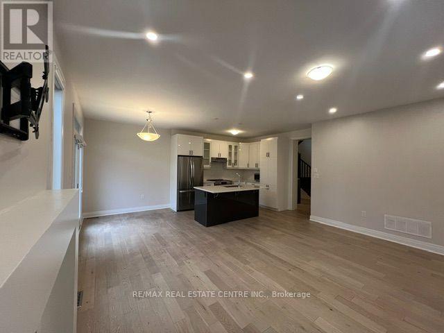 1230 Trudeau Drive, Milton, Ontario L9E 1Y6 - Photo 10 - W13577818