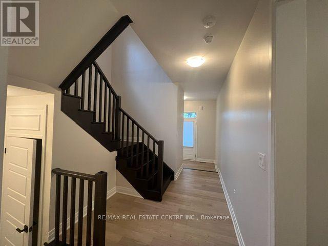 1230 Trudeau Drive, Milton, Ontario L9E 1Y6 - Photo 7 - W13577818