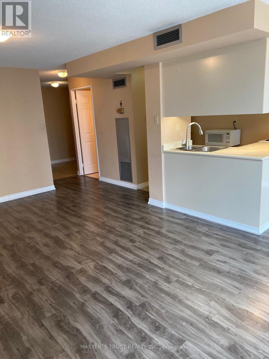 1410 - 736 Bay Street, Toronto, Ontario  M5G 2M4 - Photo 13 - C13579922