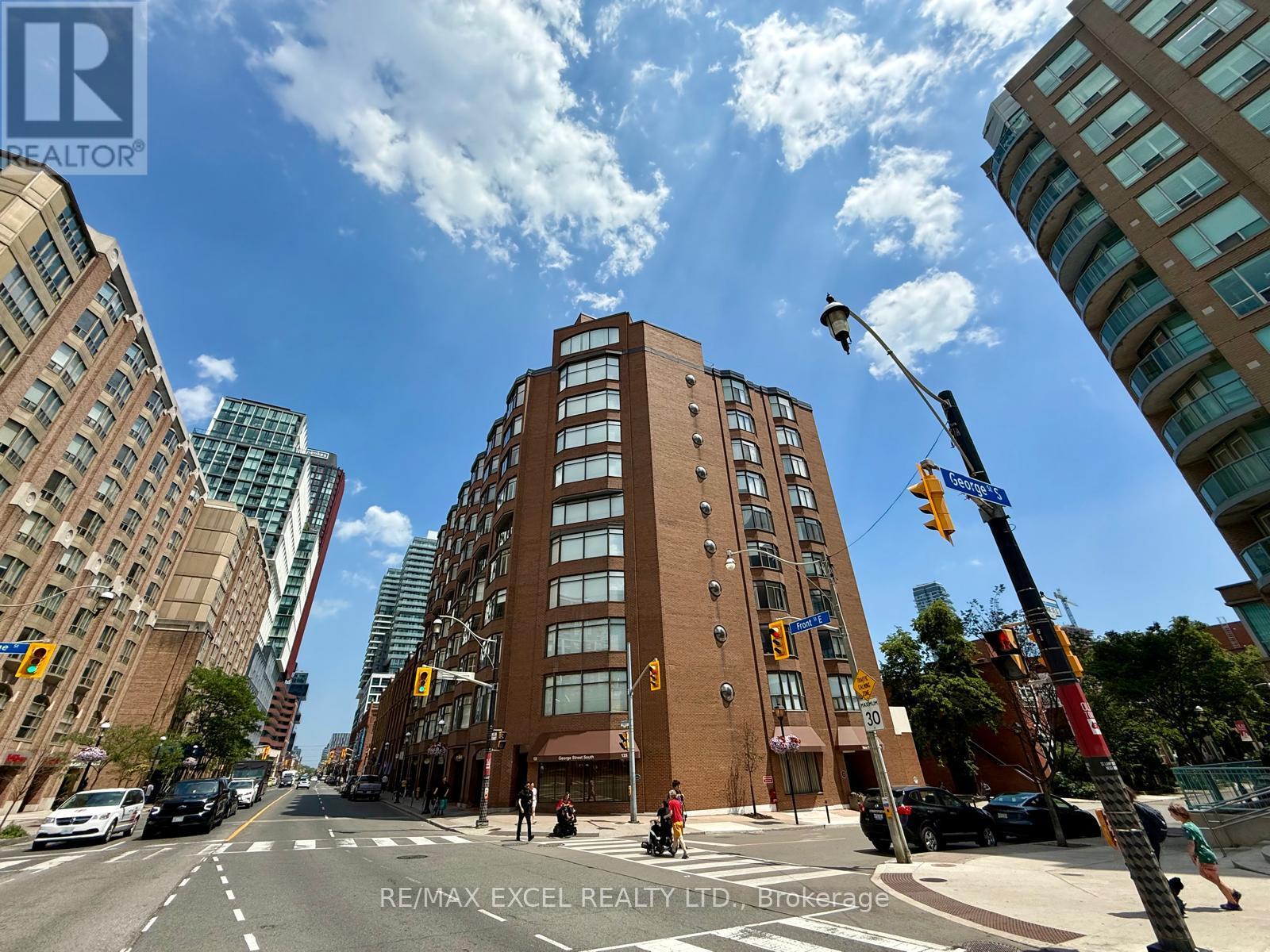 603 - 135 GEORGE STREET S, Toronto, Ontario