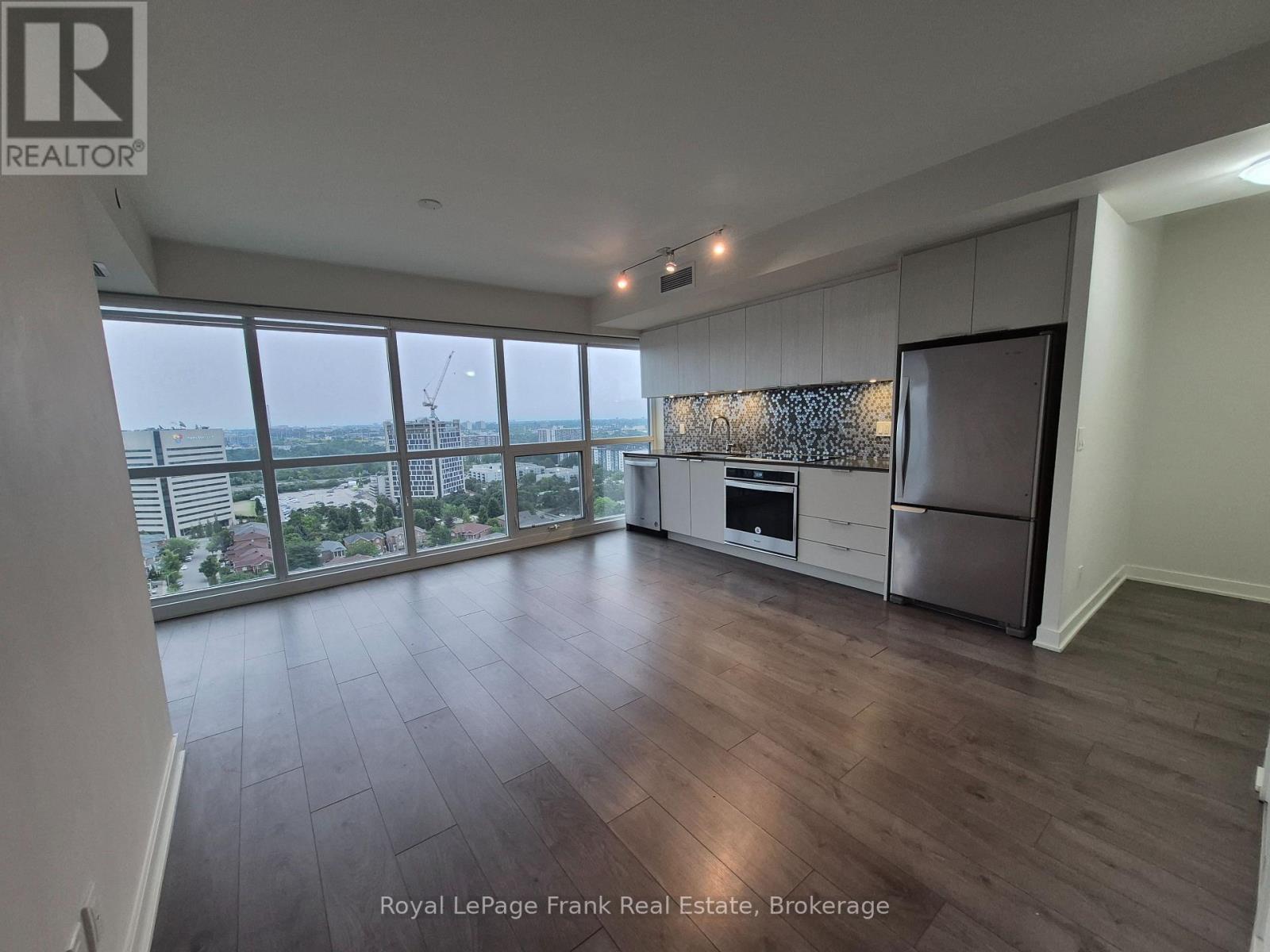 2 Sonic Way, Toronto (Flemingdon Park), Ontario  M3C 0P2 - Photo 19 - C13579896