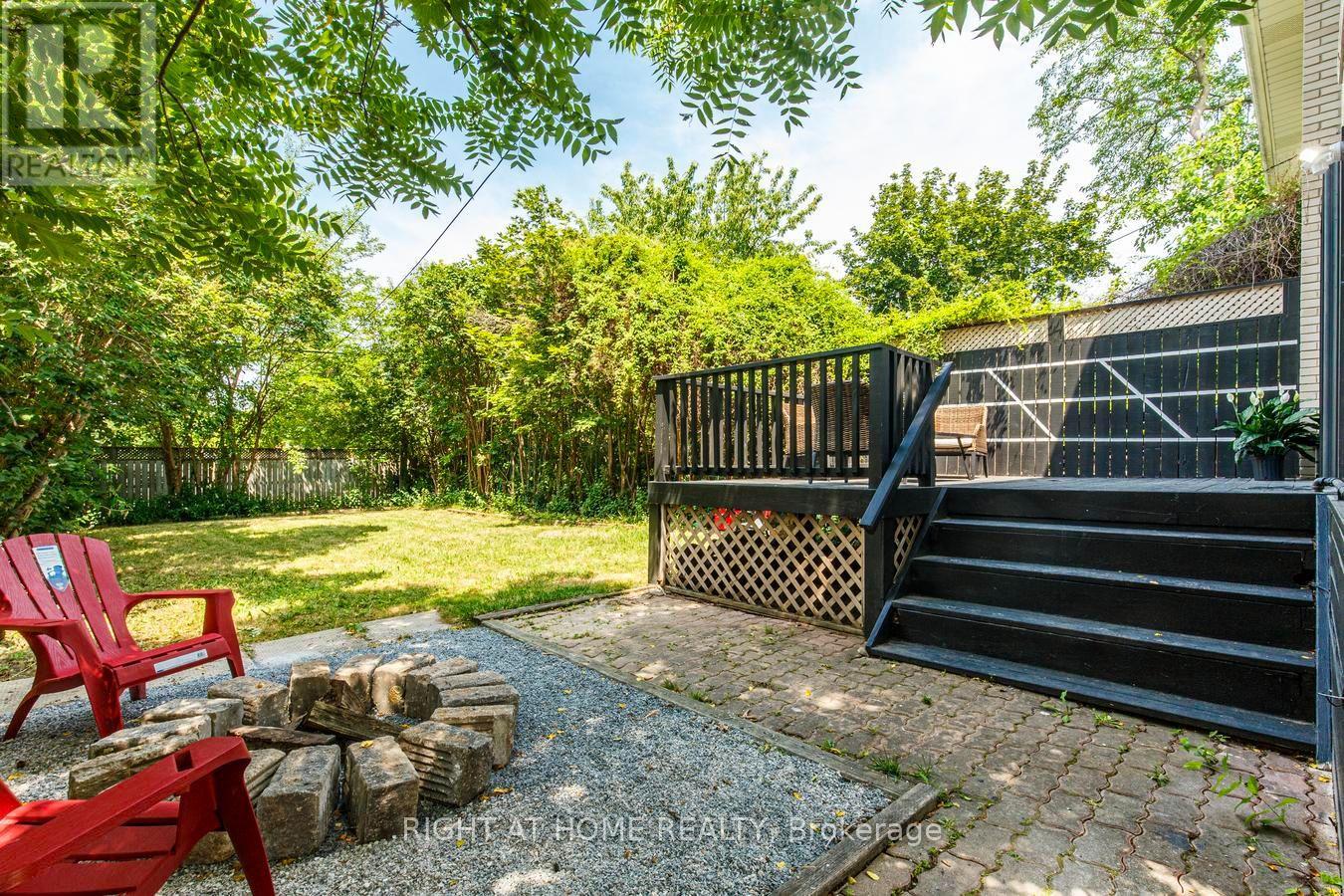 48 Daleside Crescent, Toronto, Ontario  M4A 2H6 - Photo 45 - C13579964