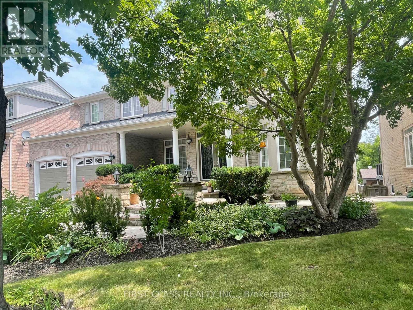 W/o Basement - 2084 Bingley Crescent, Oakville, Ontario  L6M 0E2 - Photo 3 - W13579968