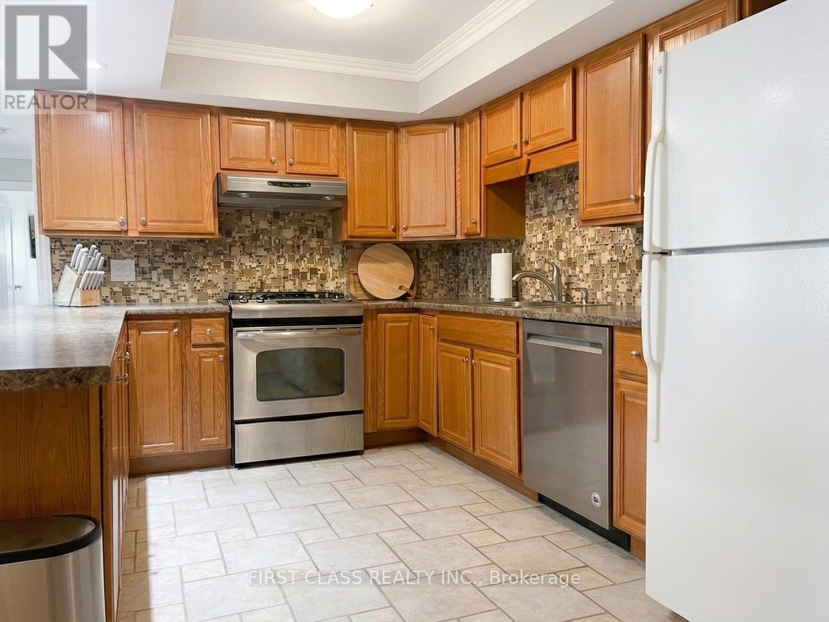 W/o Basement - 2084 Bingley Crescent, Oakville, Ontario  L6M 0E2 - Photo 7 - W13579968