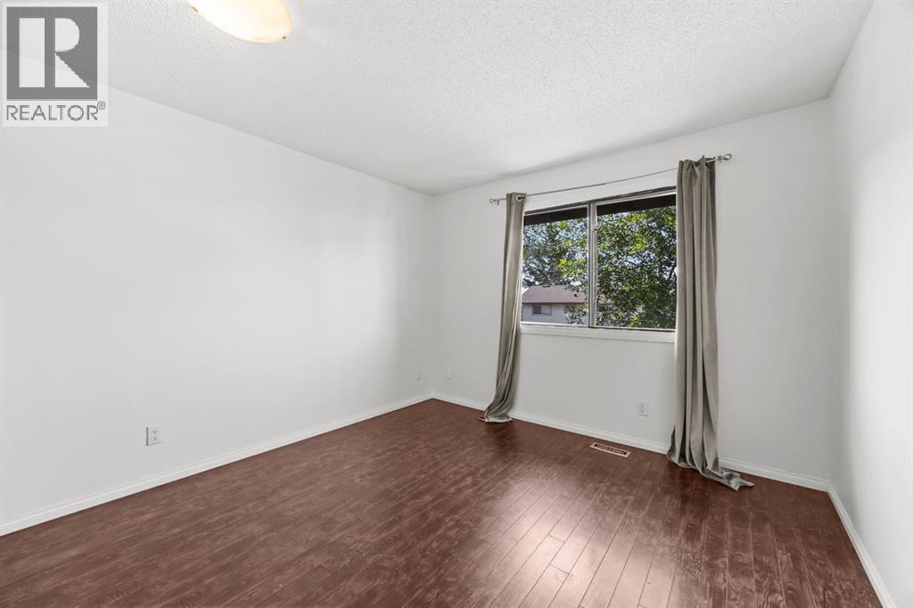 28 Templegreen Bay NE, Calgary, Alberta T1Y 4Z3 - Photo 12 - A2329368