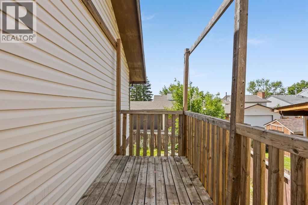 28 Templegreen Bay NE, Calgary, Alberta T1Y 4Z3 - Photo 11 - A2329368
