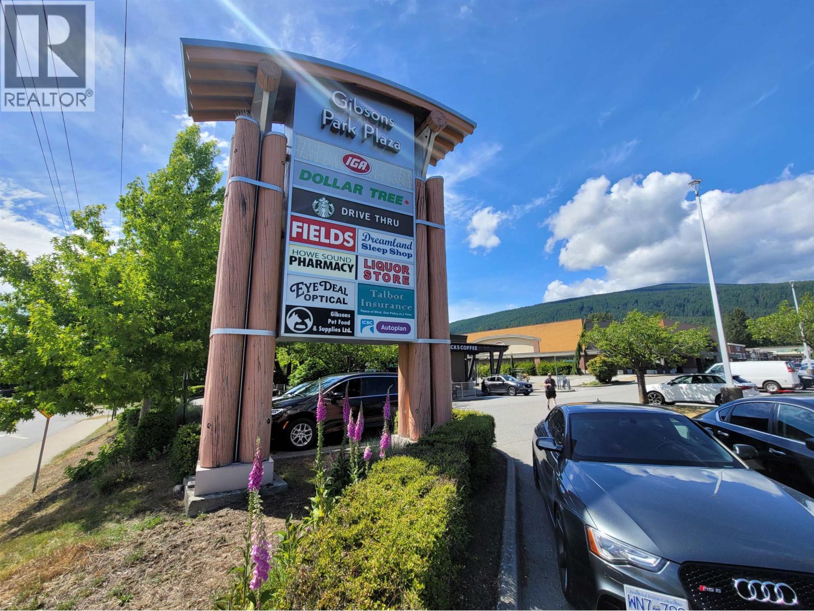 1040 Celia Crescent, Gibsons, British Columbia V0N 1V7 - Photo 19 - R3135160