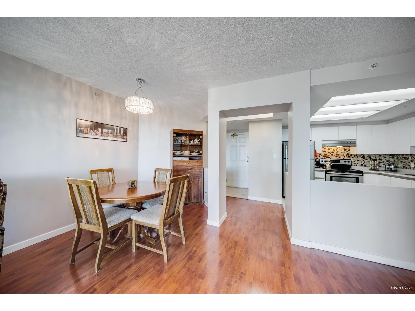 904 13383 108 Avenue, Surrey, British Columbia V3T 5T6 - Photo 4 - R3146101