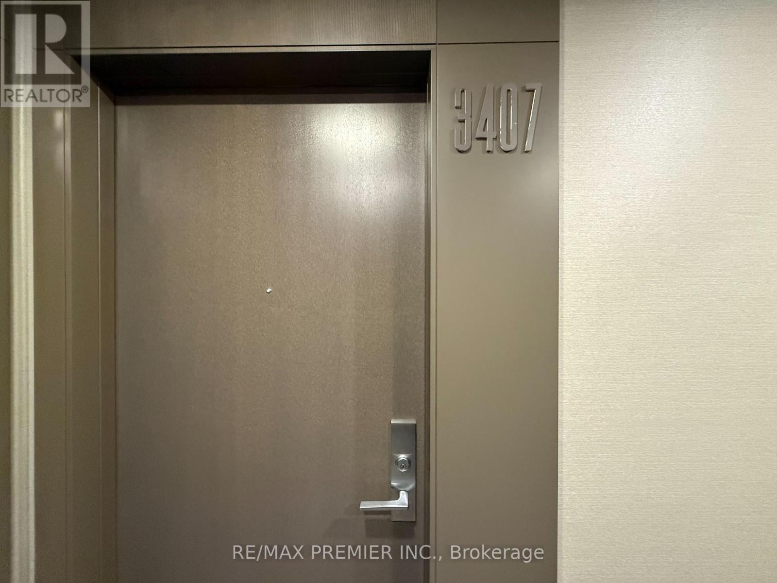 3407 - 101 Charles Street E, Toronto, Ontario  M4Y 0A9 - Photo 2 - C13571542