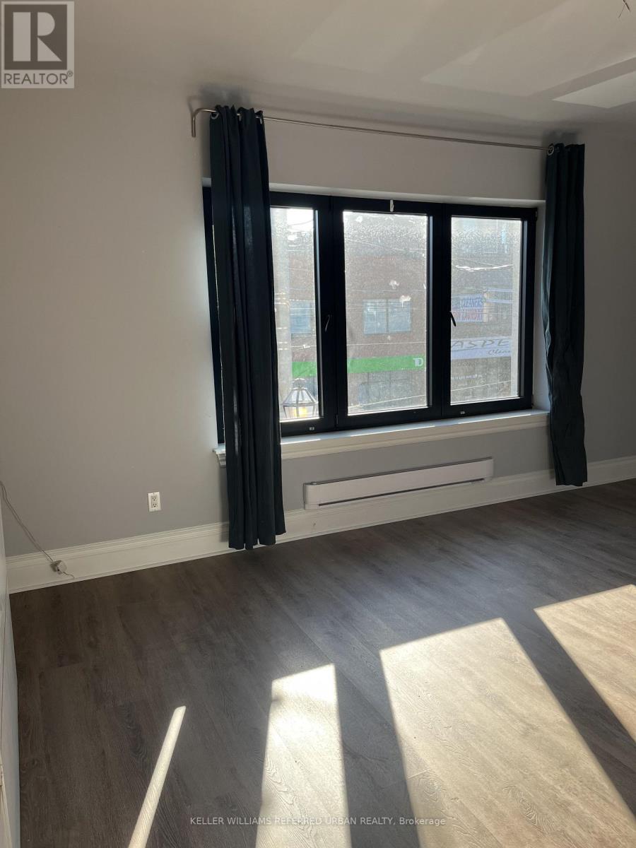 387 Roncesvalles Avenue, Toronto, Ontario  M6R 2N1 - Photo 7 - W13226044