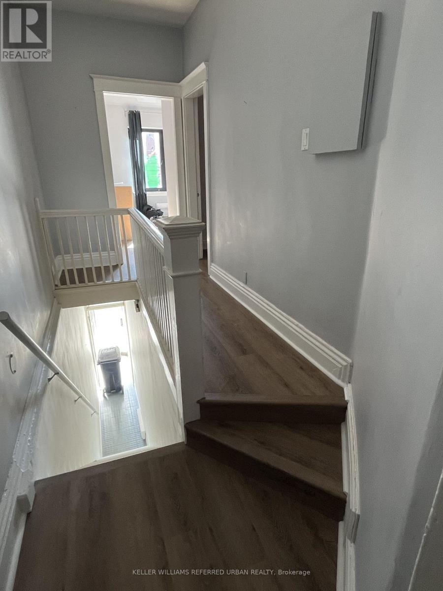 387 Roncesvalles Avenue, Toronto, Ontario  M6R 2N1 - Photo 11 - W13226044