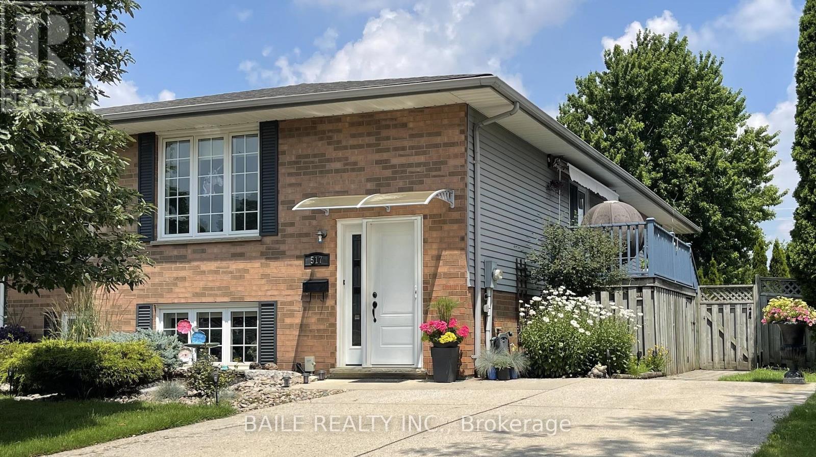 517 MC GREGOR ST STREET, Warwick, Ontario