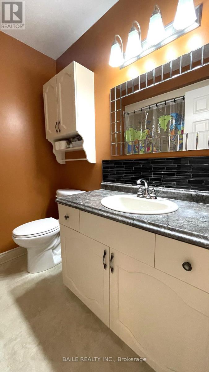 517 Mc Gregor St Street, Warwick, Ontario  N0M 2S0 - Photo 14 - X13580034