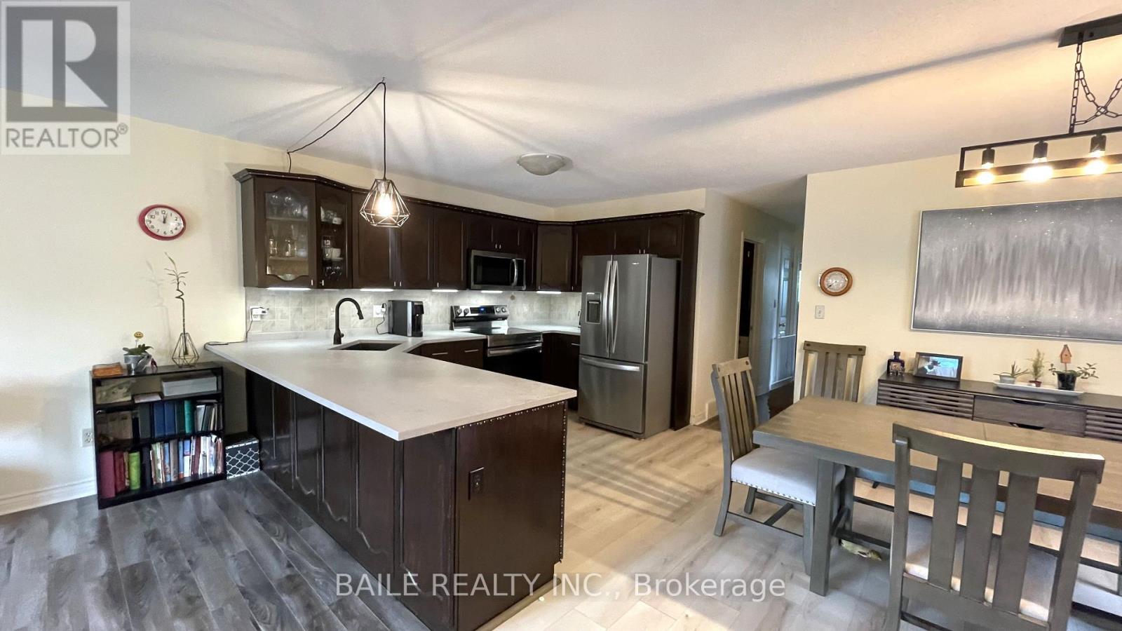 517 Mc Gregor St Street, Warwick, Ontario  N0M 2S0 - Photo 6 - X13580034