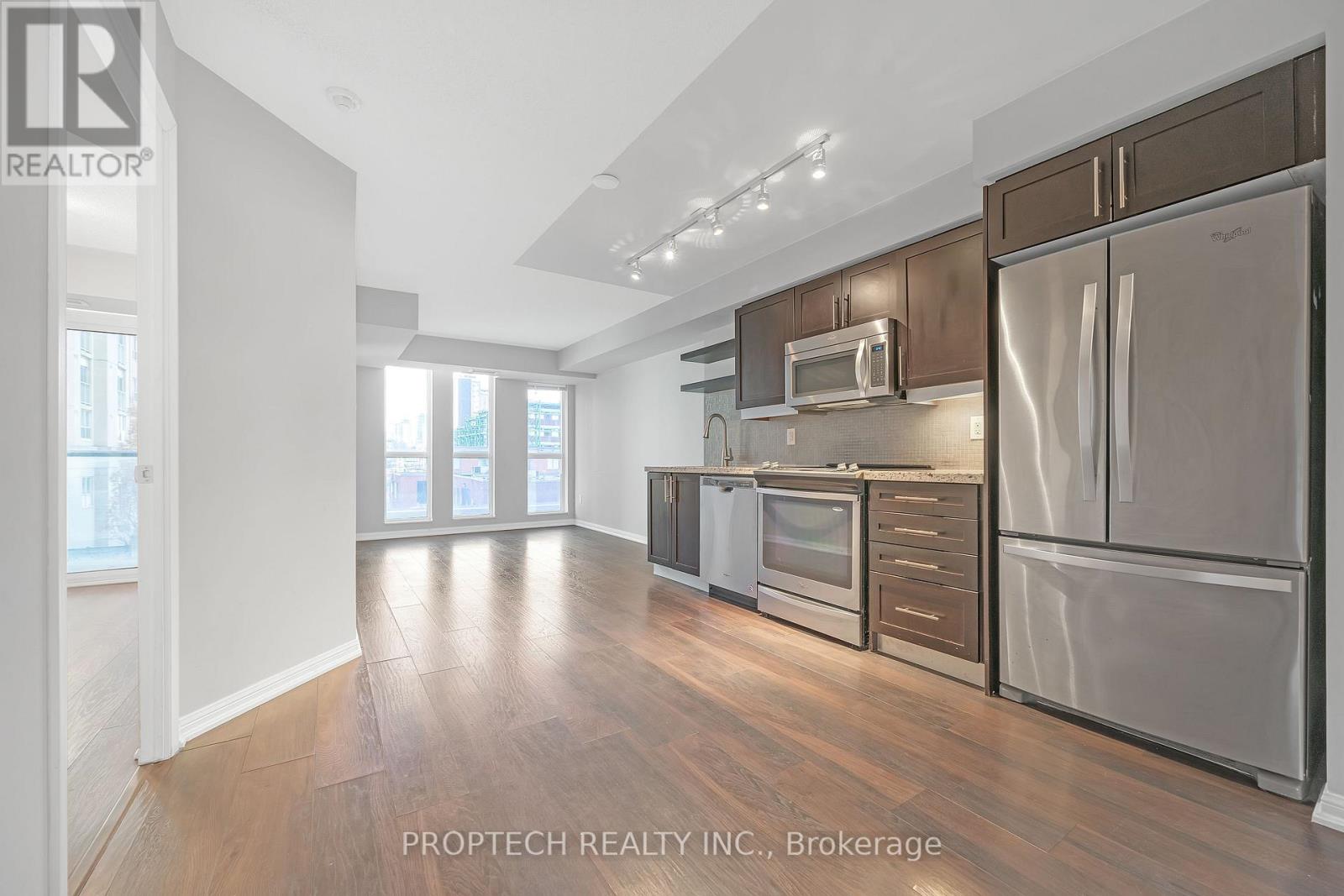 315 - 400 Adelaide Street E, Toronto, Ontario M5A 4S3 - Photo 3 - C13579986