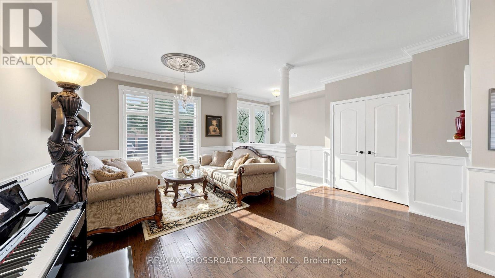 22 Bartlett Road, Markham, Ontario L6C 2Y6 - Photo 3 - N13580022