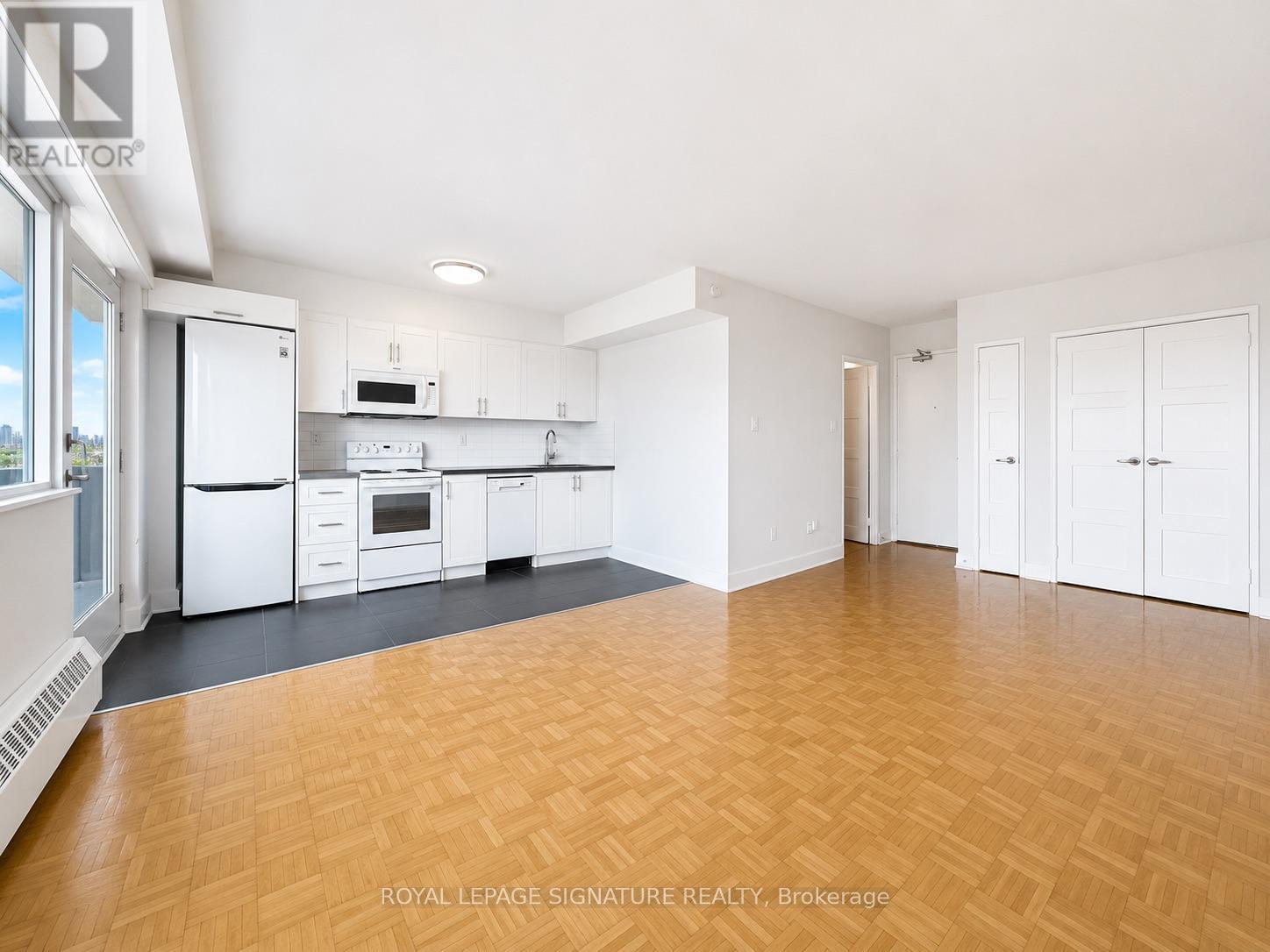 908 - 276 ST GEORGE STREET, Toronto, Ontario