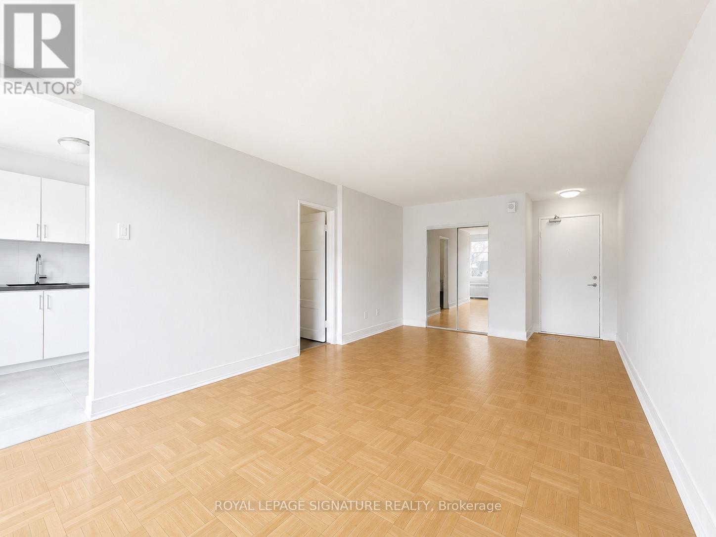 402 - 1545 BATHURST STREET - Photo 2