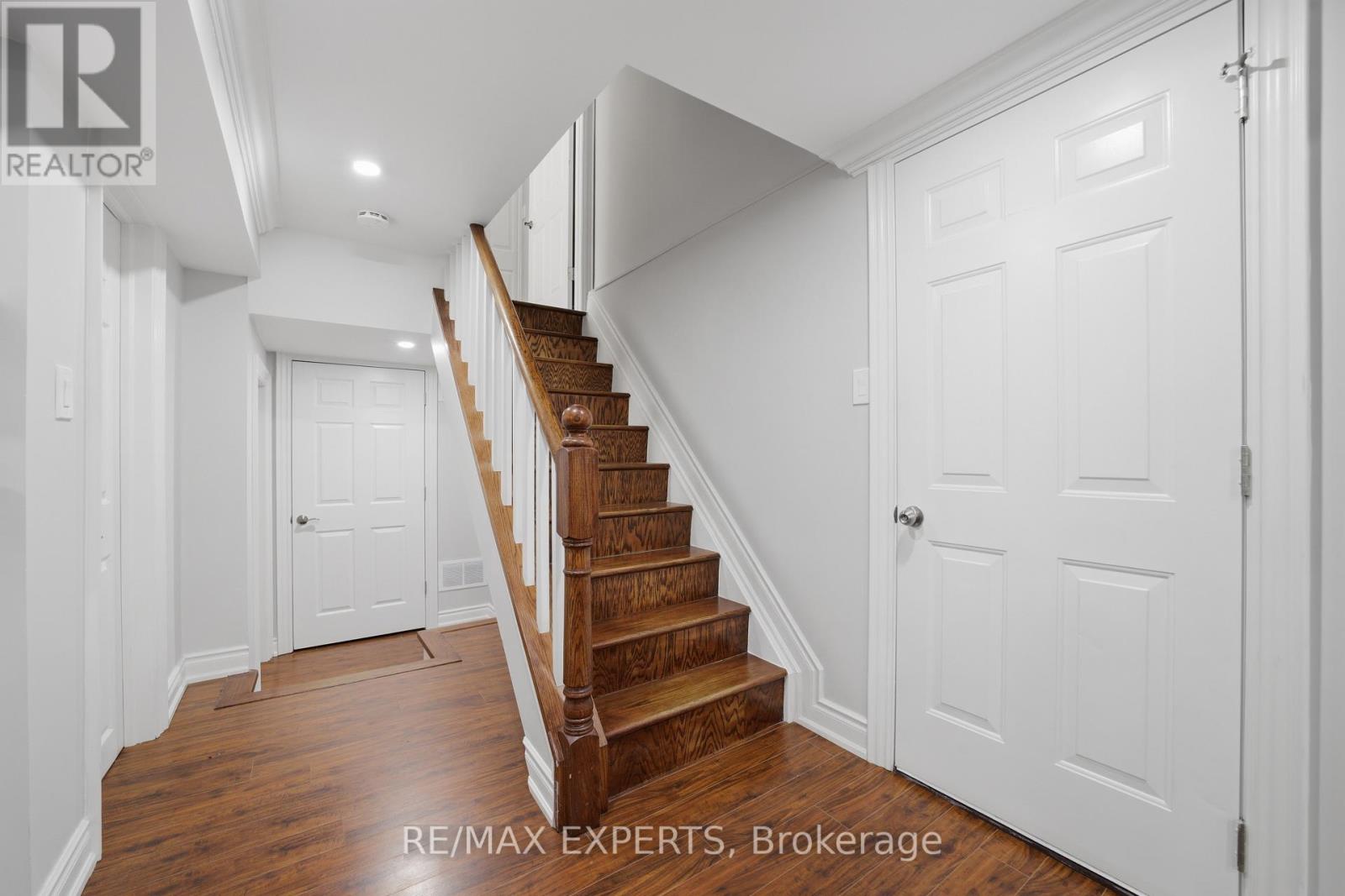 3656 Sawmill Valley Drive, Mississauga, Ontario  L5L 2P6 - Photo 31 - W13579998