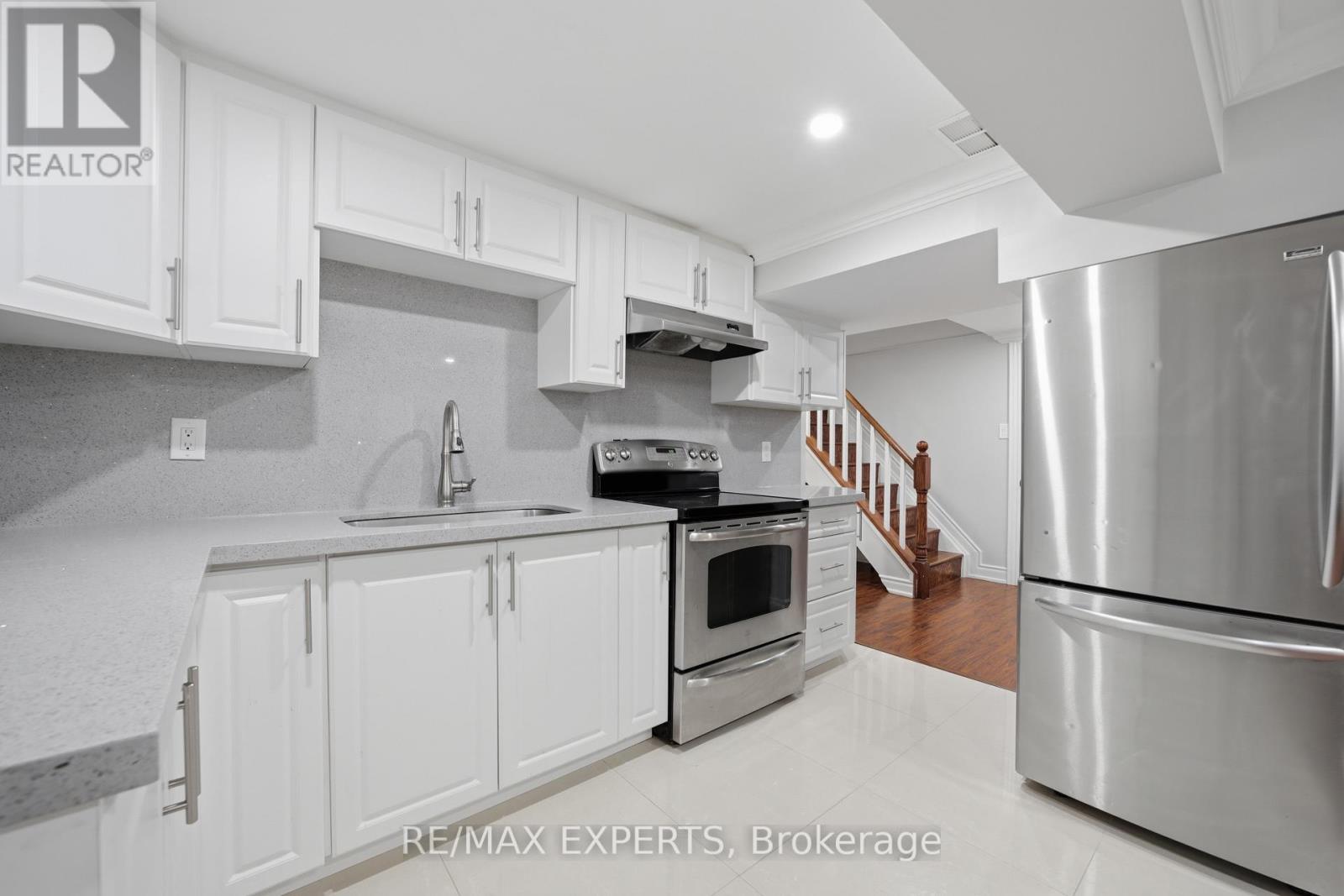 3656 Sawmill Valley Drive, Mississauga, Ontario  L5L 2P6 - Photo 36 - W13579998