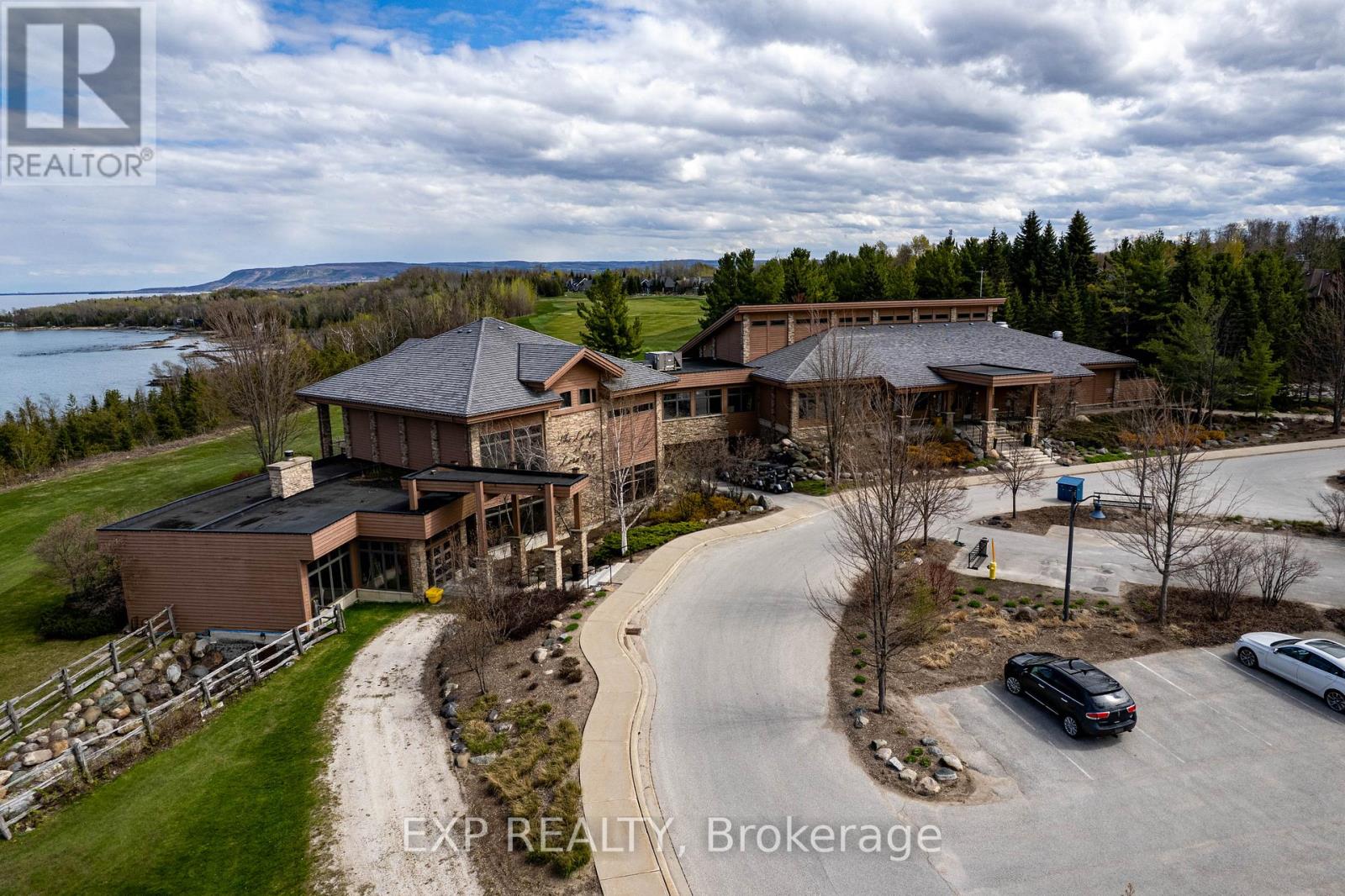 121 Sladden Court, Blue Mountains, Ontario  N0H 2P0 - Photo 7 - X13580024