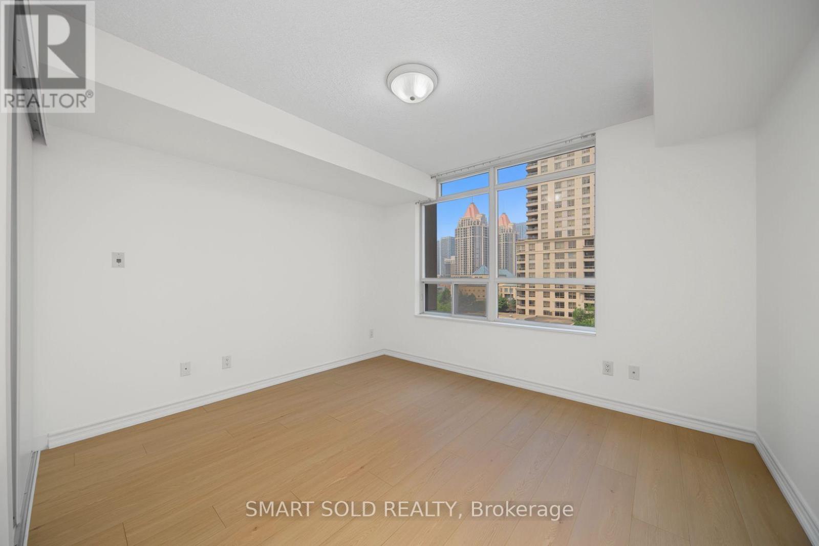 801 - 3880 Duke Of York Boulevard, Mississauga, Ontario  L5B 4M7 - Photo 17 - W13570740