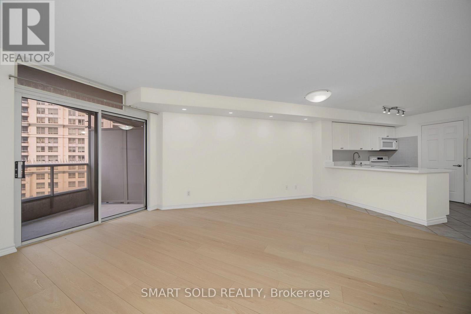 801 - 3880 Duke Of York Boulevard, Mississauga, Ontario  L5B 4M7 - Photo 7 - W13570740