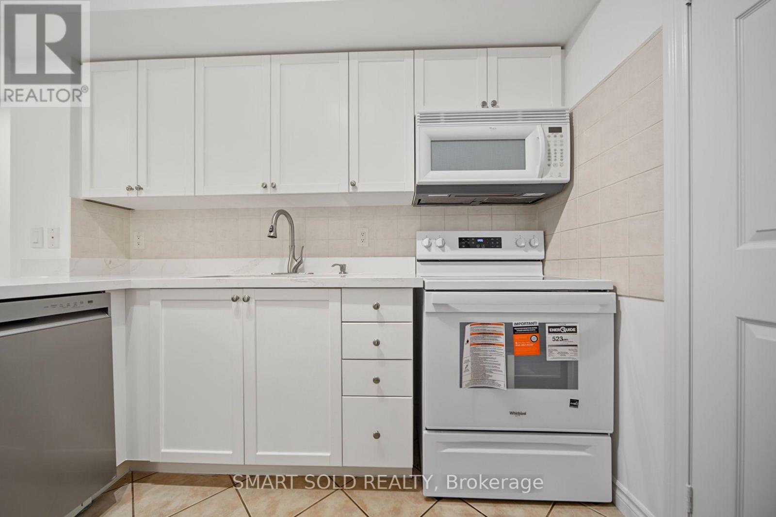 801 - 3880 Duke Of York Boulevard, Mississauga, Ontario  L5B 4M7 - Photo 9 - W13570740