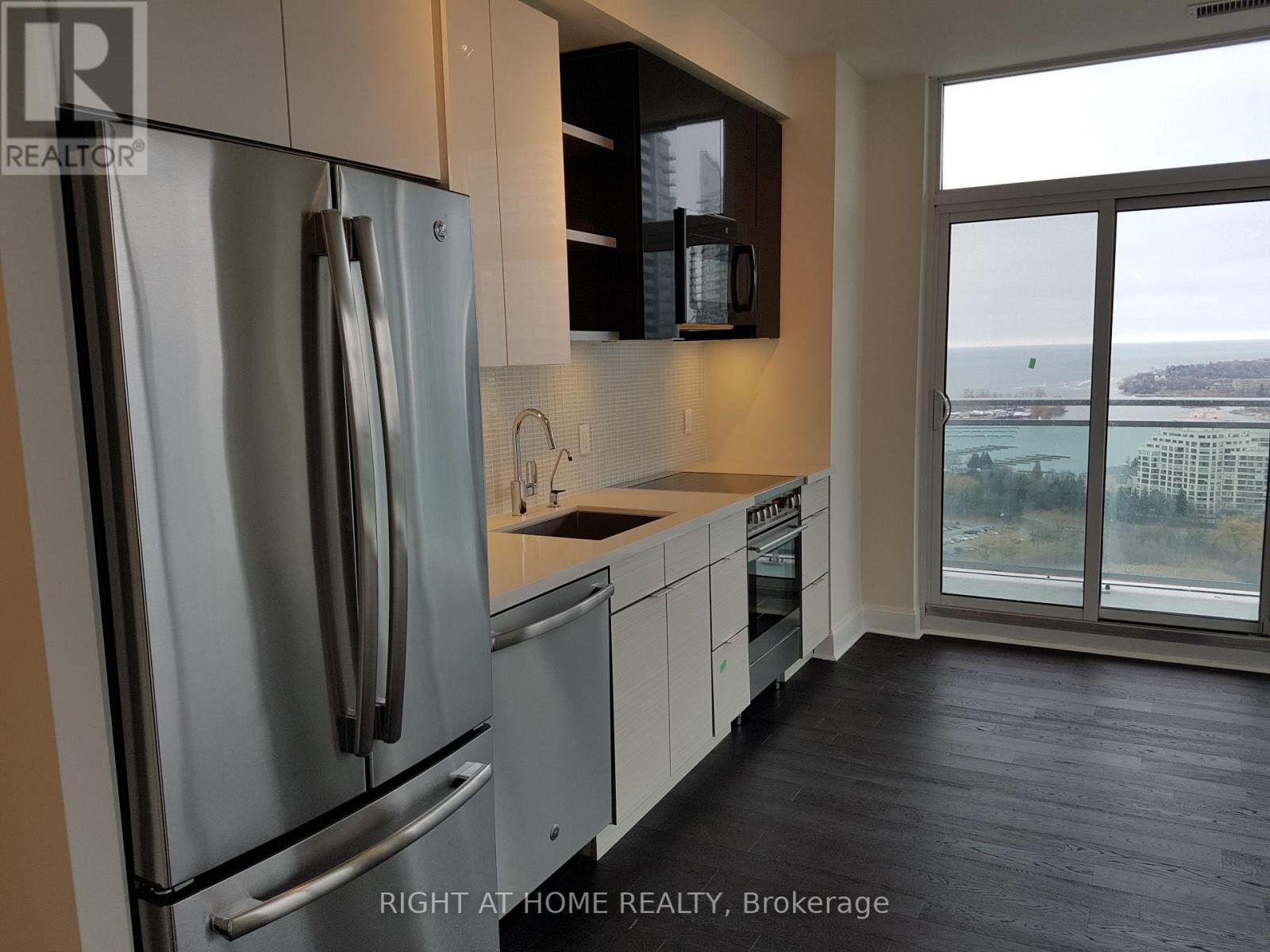 2403 - 33 SHORE BREEZE DRIVE