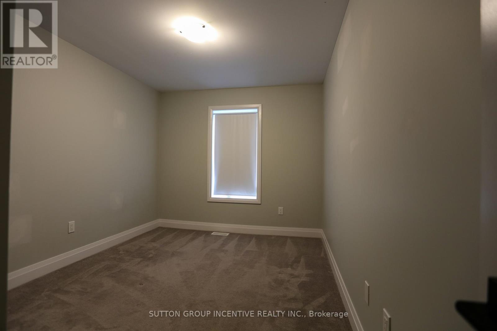 6 Stonehart Lane, Barrie, Ontario L4M 7E8 - Photo 17 - S13580070