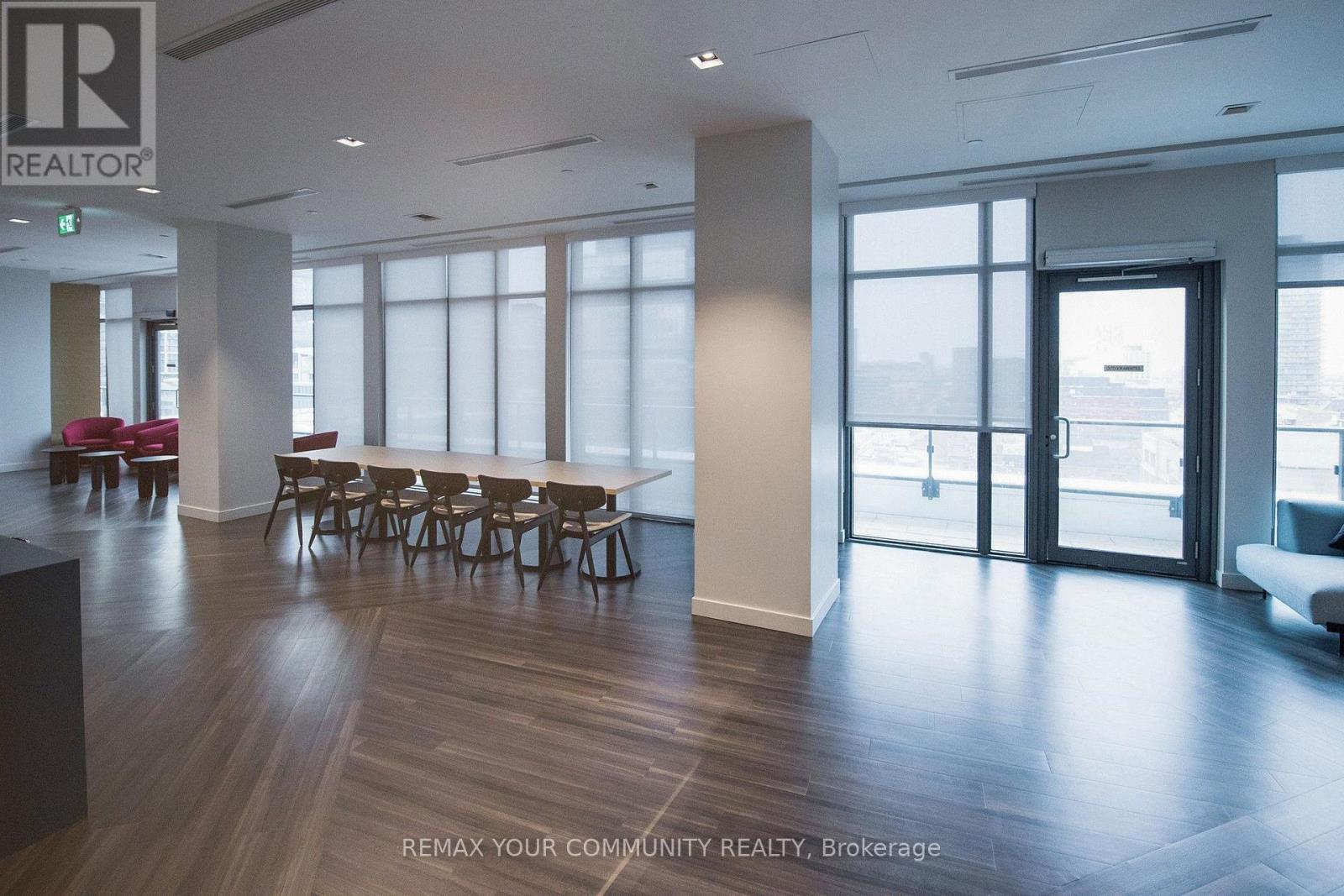 2404 - 70 Princess Street, Toronto, Ontario  M5A 0X6 - Photo 36 - C13580096