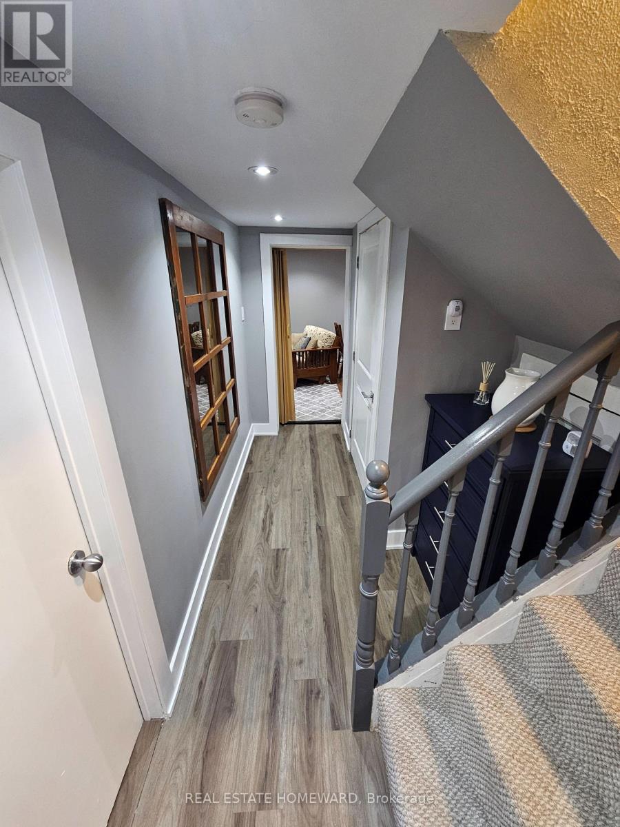 715 Pharmacy Avenue, Toronto, Ontario M1L 3J4 - Photo 11 - E13580088