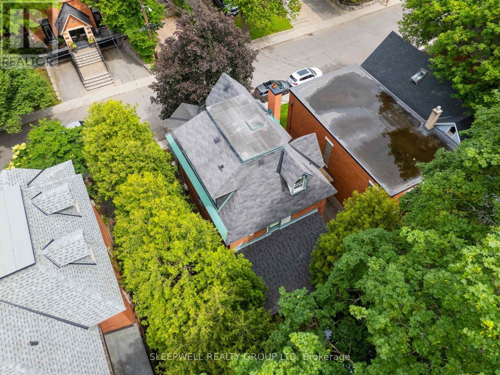 80 Fourth Avenue, Ottawa, Ontario  K1S 2L2 - Photo 2 - X13580146