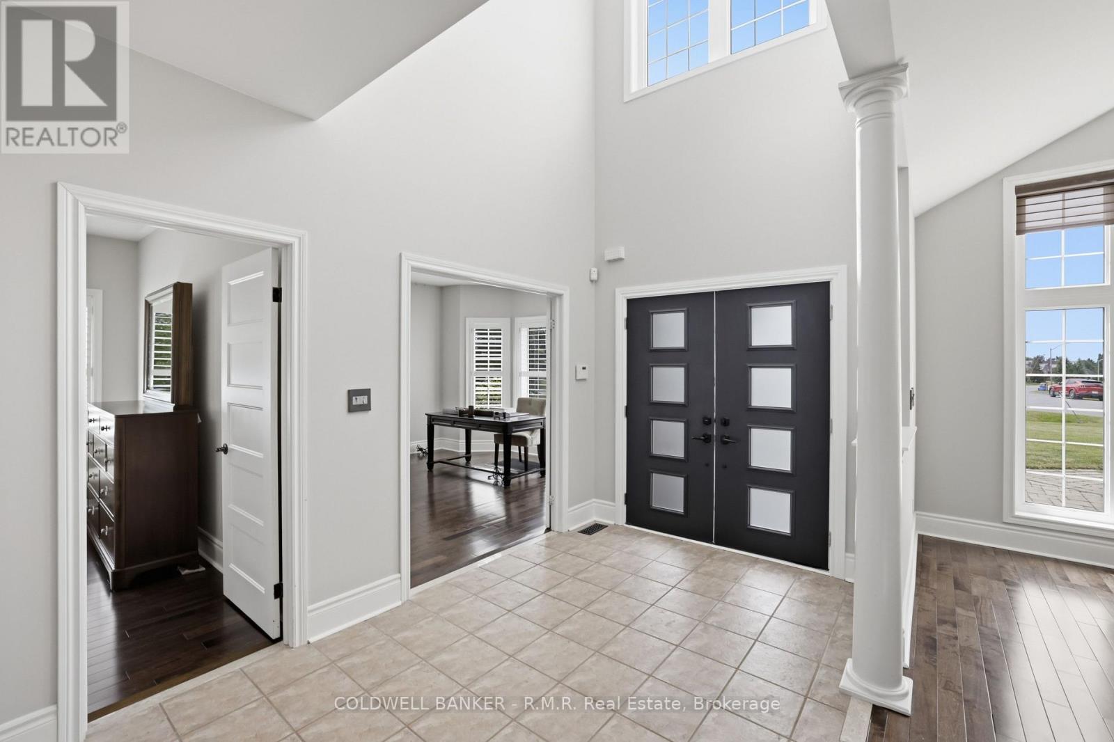 50 Venton Court, Clarington, Ontario  L1C 5E9 - Photo 6 - E13528704