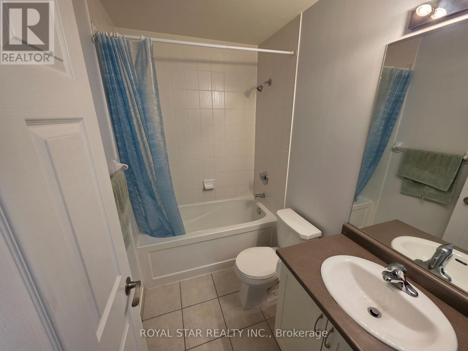 1807 - 339 Rathburn Road W, Mississauga, Ontario  L5B 0K6 - Photo 3 - W13580108