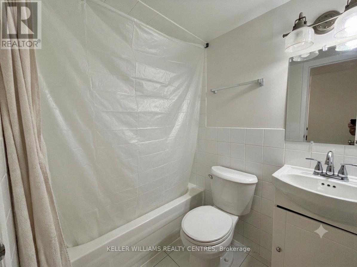 Lower - 9 Sanderson Road, Toronto, Ontario  M9V 1C6 - Photo 9 - W13162834