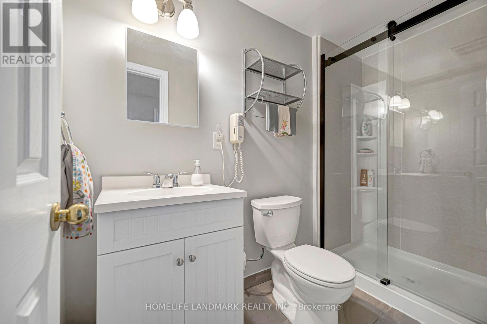 293 Murray Ross Parkway, Toronto, Ontario M3J 3N7 - Photo 38 - W13572746