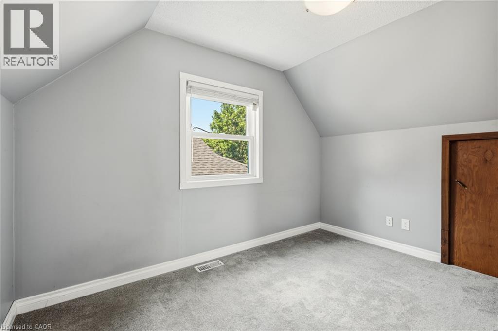 33 Belmont Avenue E, Kitchener, Ontario  N2M 4B8 - Photo 20 - 40846874