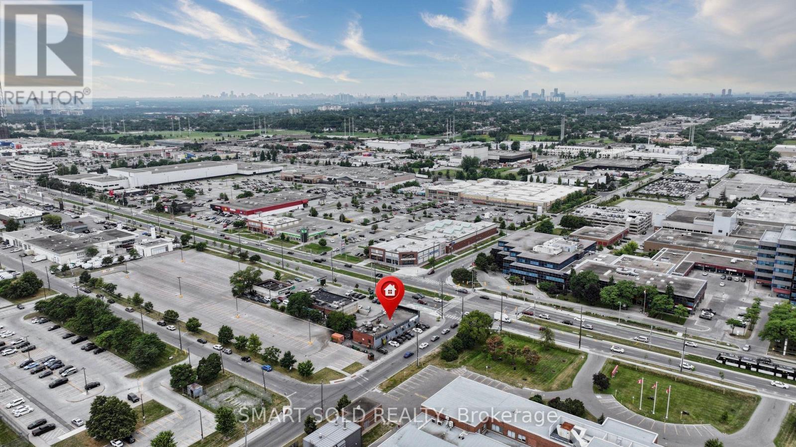 2043 Eglinton Avenue E, Toronto (Clairlea-Birchmount), Ontario  M1L 2M9 - Photo 2 - E13580196