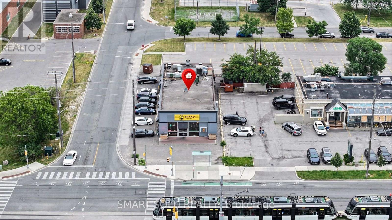 2043 Eglinton Avenue E, Toronto (Clairlea-Birchmount), Ontario  M1L 2M9 - Photo 4 - E13580196