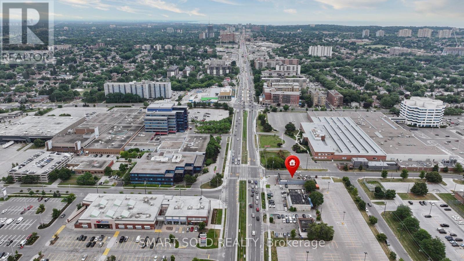 2043 Eglinton Avenue E, Toronto (Clairlea-Birchmount), Ontario  M1L 2M9 - Photo 6 - E13580196
