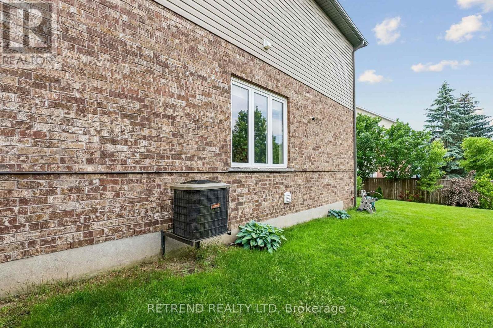 73 Videl Crescent N, St. Catharines, Ontario  L2W 0A3 - Photo 38 - X13580152