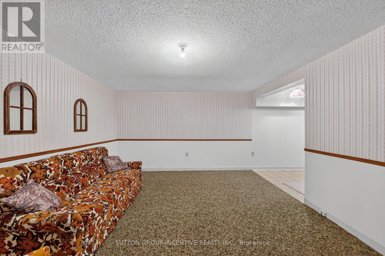 63 Heather Street, Barrie, Ontario L4N 4M9 - Photo 22 - S13580098