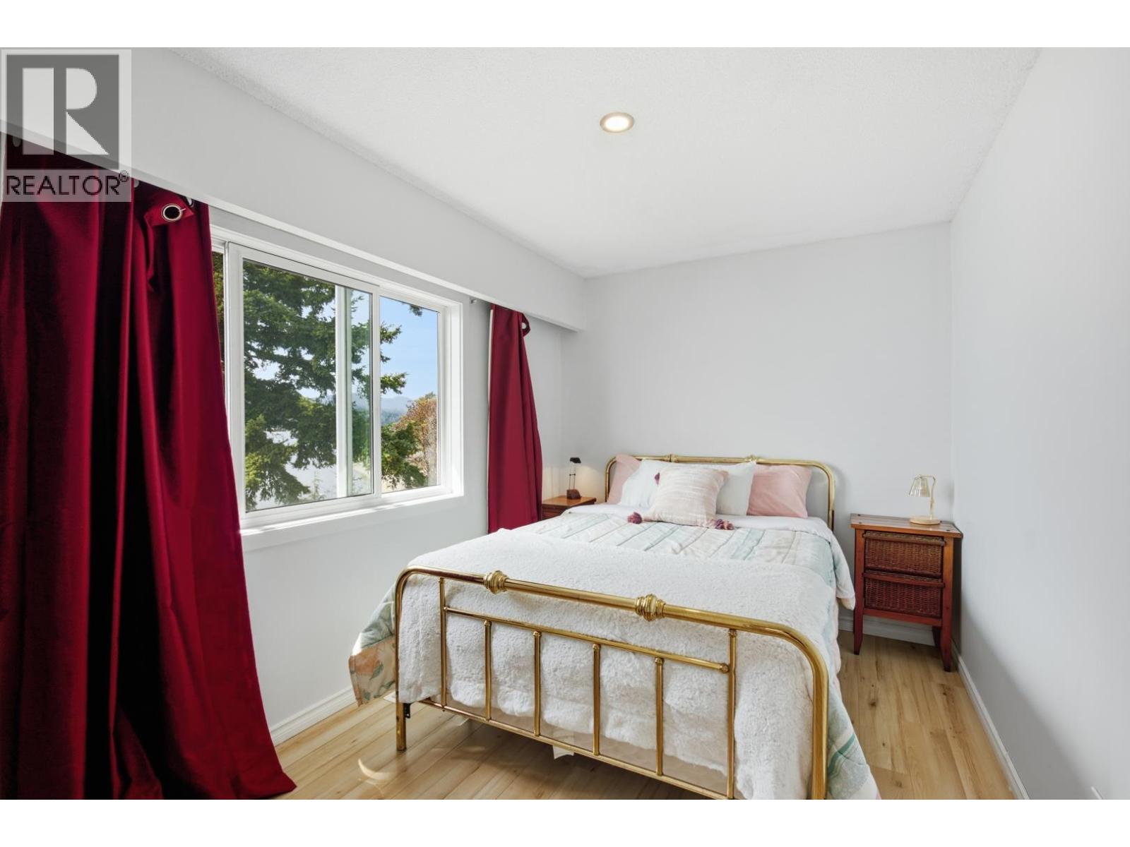 5223 Sunshine Coast Highway, Sechelt, British Columbia V7Z 0C4 - Photo 15 - R3147685