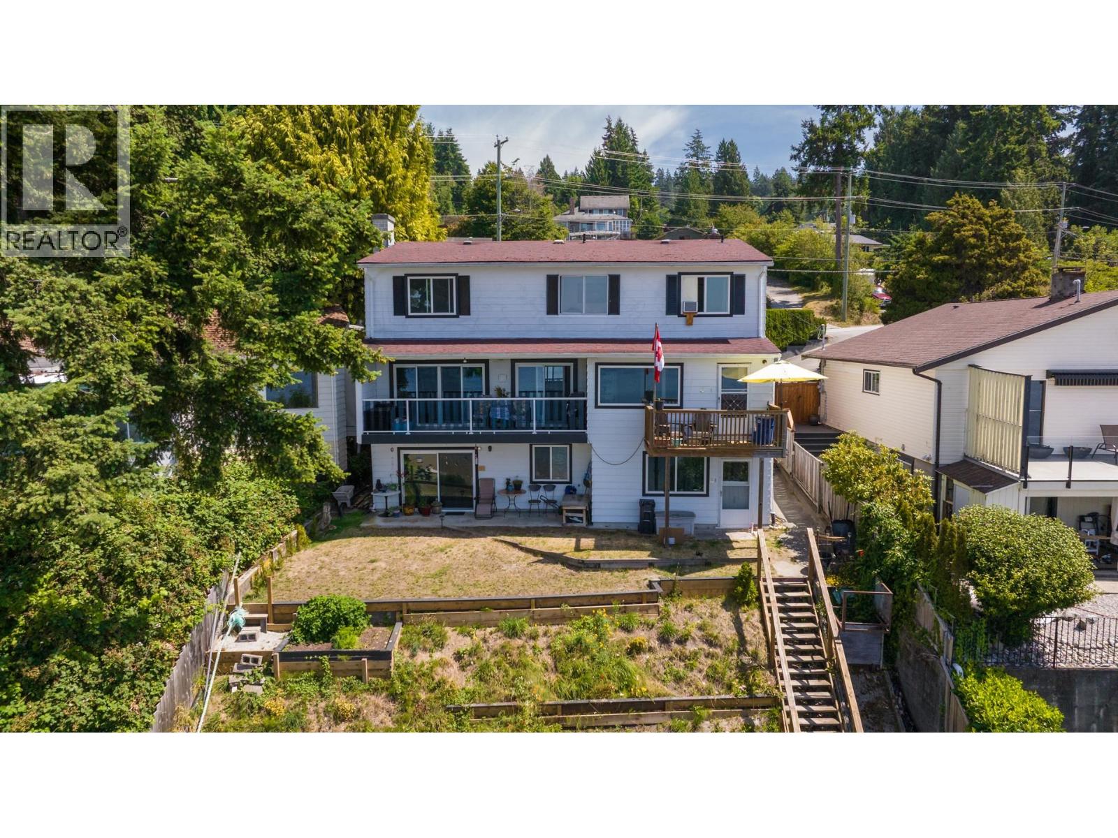 5223 Sunshine Coast Highway, Sechelt, British Columbia V7Z 0C4 - Photo 3 - R3147685