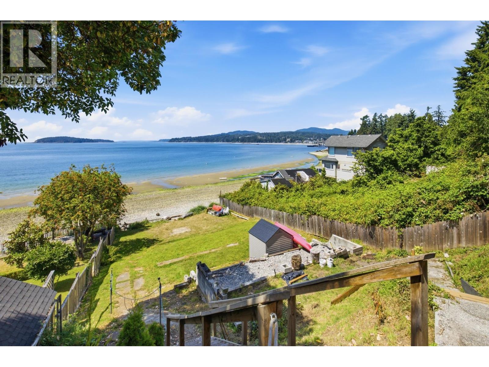 5223 Sunshine Coast Highway, Sechelt, British Columbia V7Z 0C4 - Photo 33 - R3147685